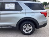 Used 2024 Ford Explorer XLT w/ Equipment Group 202A image 4