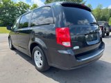 Used 2012 Dodge Grand Caravan SE image 3