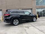 Used 2017 Toyota Highlander Limited image 2
