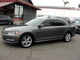 Used 2013 Volkswagen Passat TDI SEL Premium image 4