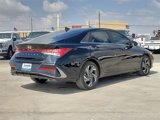 Used 2024 Hyundai Elantra SEL w/ Convenience Package image 4