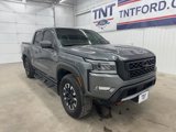 Used 2023 Nissan Frontier PRO-4X w/ Pro Convenience Package image 2