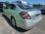 Used 2010 Nissan Altima 2.5 SL w/ SL Pkg image 3