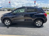 Used 2022 Chevrolet Trax LT w/ LT Convenience Package image 4