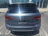 Used 2022 Volkswagen Taos SE w/ Panoramic Sunroof Package image 3