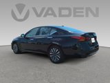 Used 2024 Nissan Altima 2.5 SV image 3