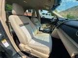 Used 2012 Toyota Camry SE image 5