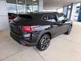 New 2025 Chevrolet Trax RS w/ Sunroof Package image 2