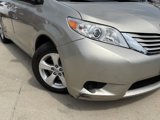 Used 2015 Toyota Sienna LE image 2
