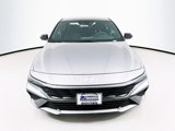 New 2025 Hyundai Elantra SEL image 2