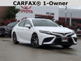 Used 2023 Toyota Camry SE image 2