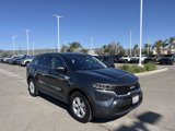 Used 2023 Kia Sorento LX image 2