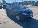 Used 2019 Nissan Rogue Sport S image 2