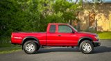 Used 2004 Toyota Tacoma 4x4 Xtracab V6 image 2