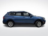 Used 2020 Volkswagen Tiguan S image 2