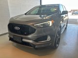 Used 2022 Ford Edge ST image 2