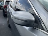 Used 2018 Nissan Rogue SV image 4