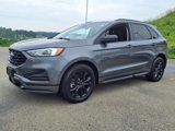 Used 2022 Ford Edge SE w/ Black Appearance Package image 3