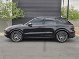Certified 2019 Porsche Cayenne S image 2