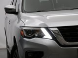 Used 2020 Nissan Pathfinder SV image 4