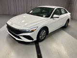 New 2025 Hyundai Elantra SE image 3