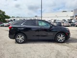 Used 2023 Chevrolet Equinox LT image 2