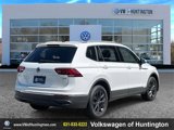 Certified 2022 Volkswagen Tiguan SE w/ Panoramic Sunroof Package image 5