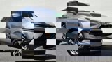 Used 2023 Chevrolet Blazer LT image 2