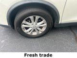 Used 2016 Nissan Rogue SV image 2