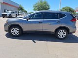 Used 2017 Nissan Rogue S image 3