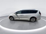 Certified 2021 Chrysler Pacifica Touring-L image 5