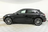 Certified 2022 Porsche Macan image 2