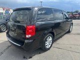 Used 2020 Dodge Grand Caravan SXT image 3
