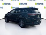 Used 2015 Toyota Highlander XLE image 5
