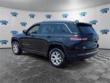 Certified 2022 Jeep Grand Cherokee Limited image 3