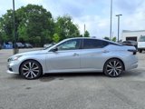 Used 2019 Nissan Altima 2.5 SR w/ SR Premium Package image 3