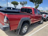 Used 2015 Toyota Tacoma PreRunner image 2