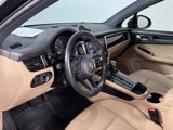 Used 2023 Porsche Macan image 4