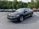 Used 2024 Volkswagen Jetta SE image 2