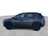 Used 2018 Jeep Compass Latitude w/ Popular Equipment Group image 5