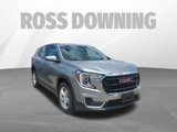 Used 2024 GMC Terrain SLE image 3