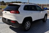 Used 2018 Jeep Cherokee Limited image 5