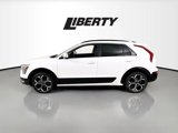 Used 2023 Kia Niro EX Touring image 4