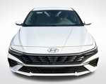Used 2025 Hyundai Elantra SE image 2