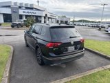 Used 2021 Volkswagen Tiguan SE image 5