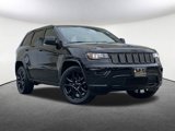 Used 2019 Jeep Grand Cherokee Altitude image 2