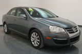 Used 2010 Volkswagen Jetta SE image 2