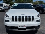 Used 2017 Jeep Cherokee Sport image 3
