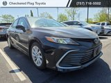 Used 2021 Toyota Camry LE image 3