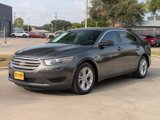 Used 2017 Ford Taurus SE image 3